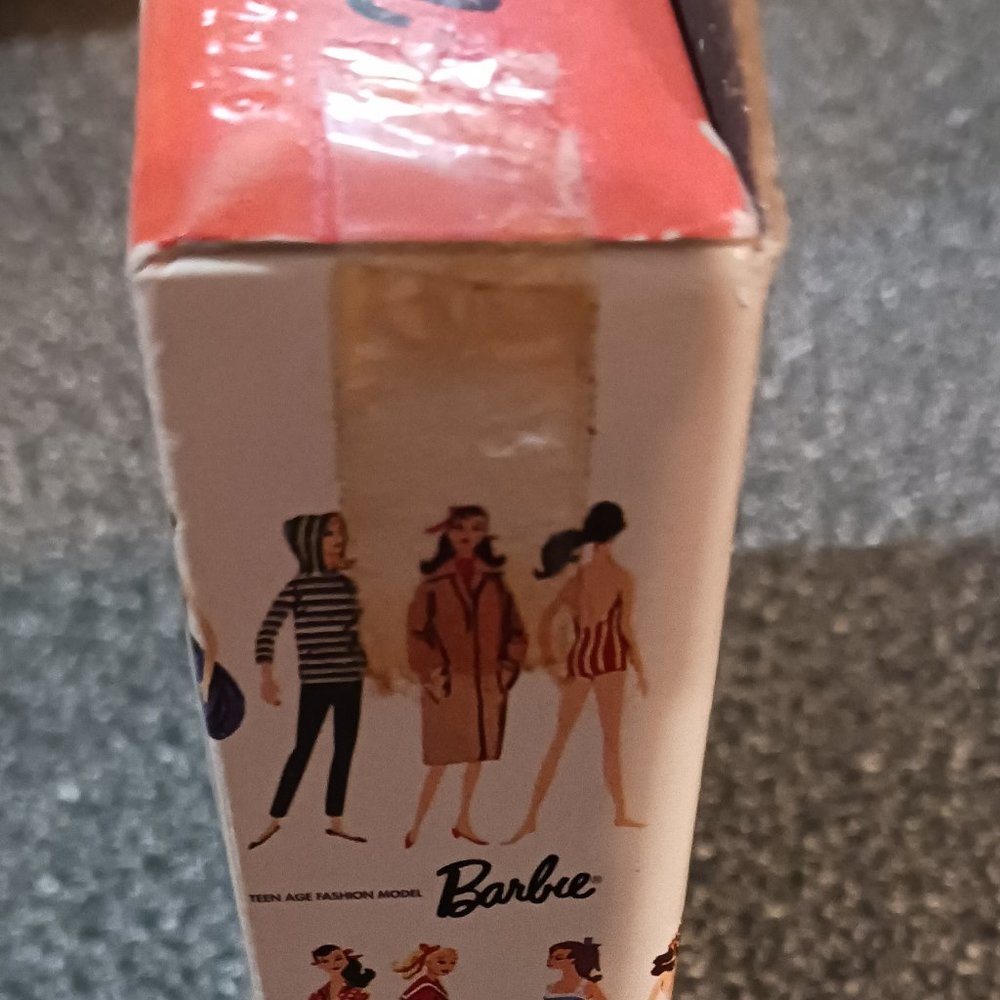 Barbie Enchanted Evening Basic Fun Really Works Keychain. 1996 - Picture 5 of 6